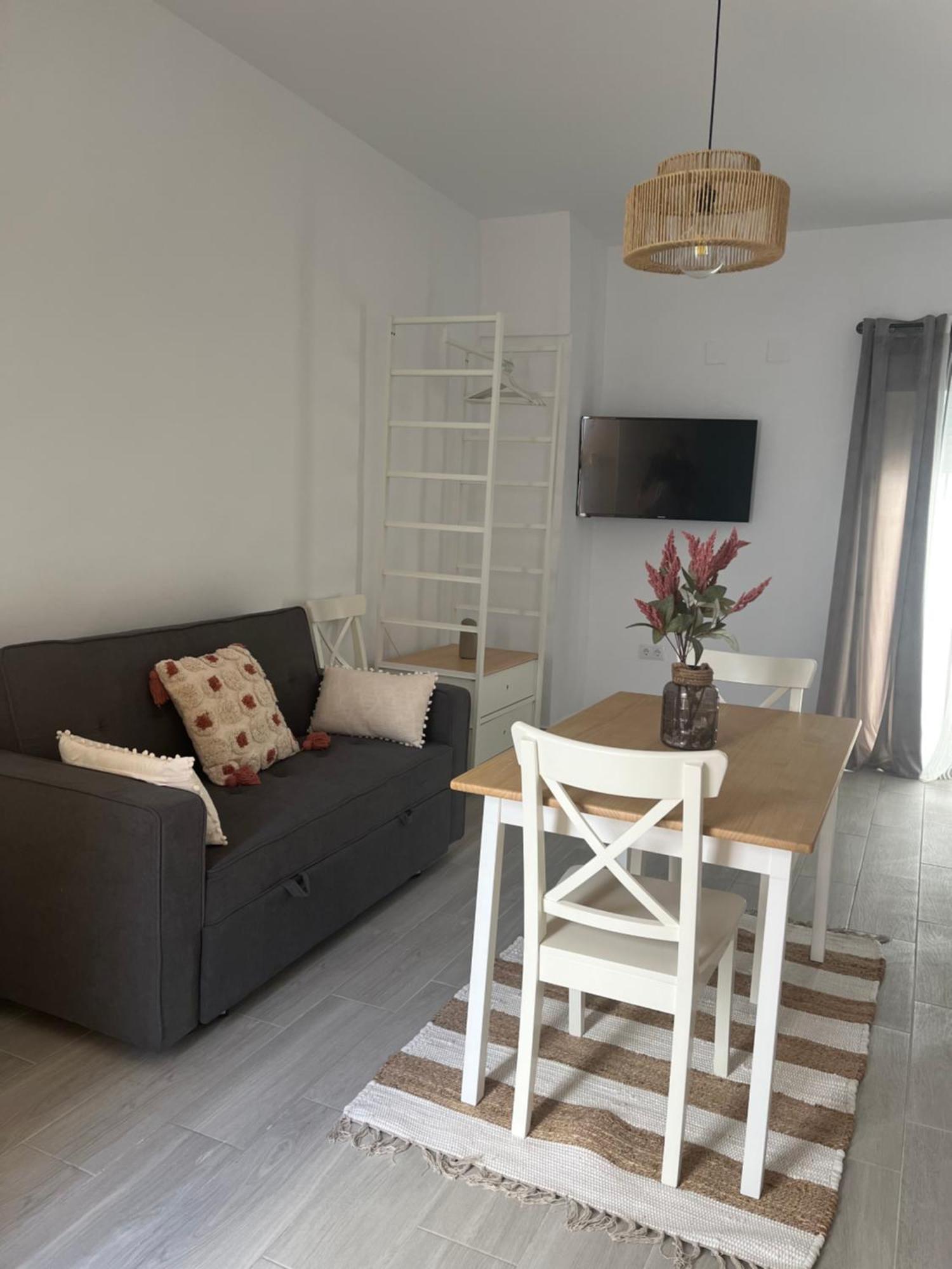 Apartamentos Turisticos A.Parra Jerez de la Frontera Esterno foto