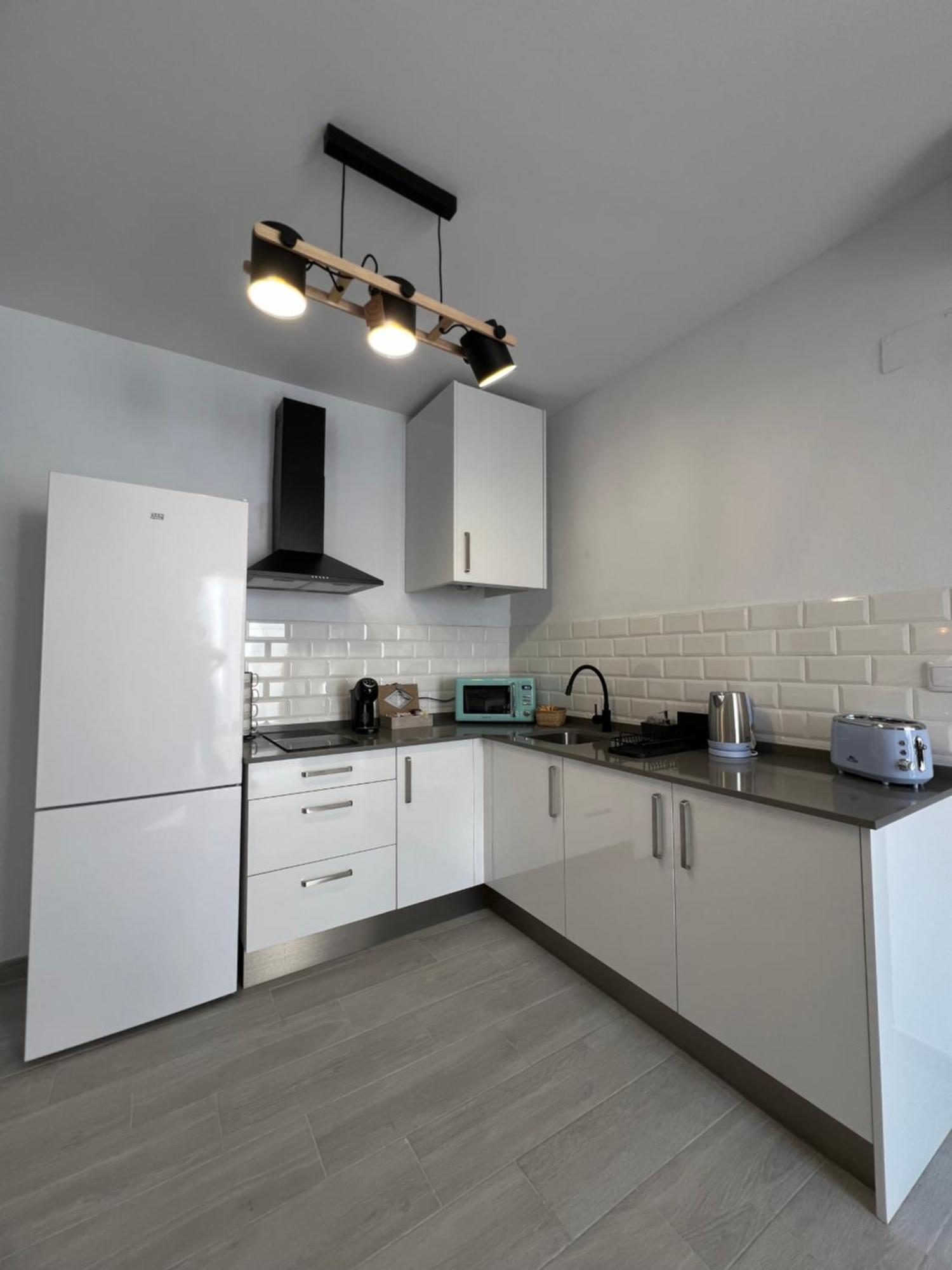 Apartamentos Turisticos A.Parra Jerez de la Frontera Esterno foto