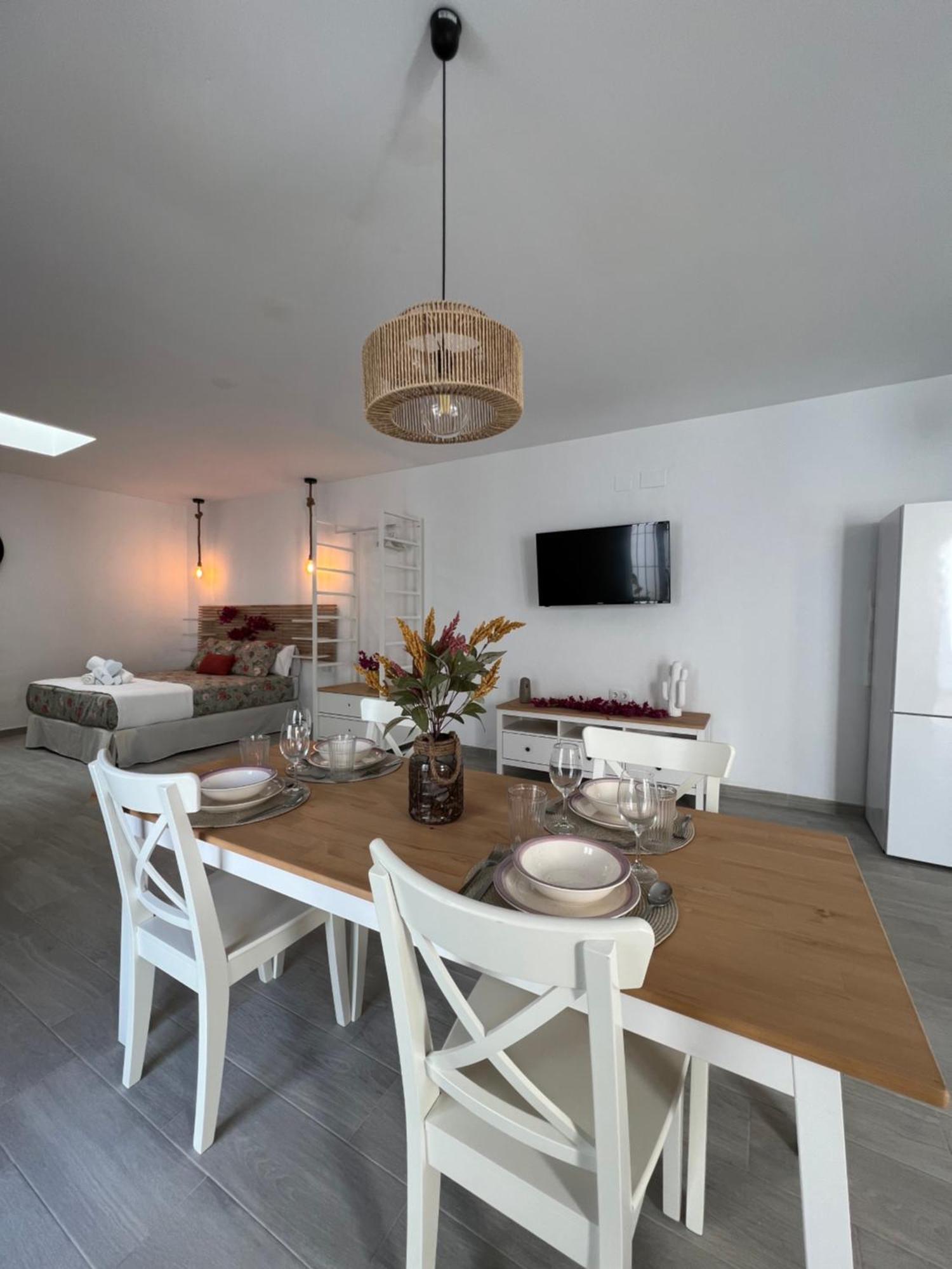 Apartamentos Turisticos A.Parra Jerez de la Frontera Esterno foto