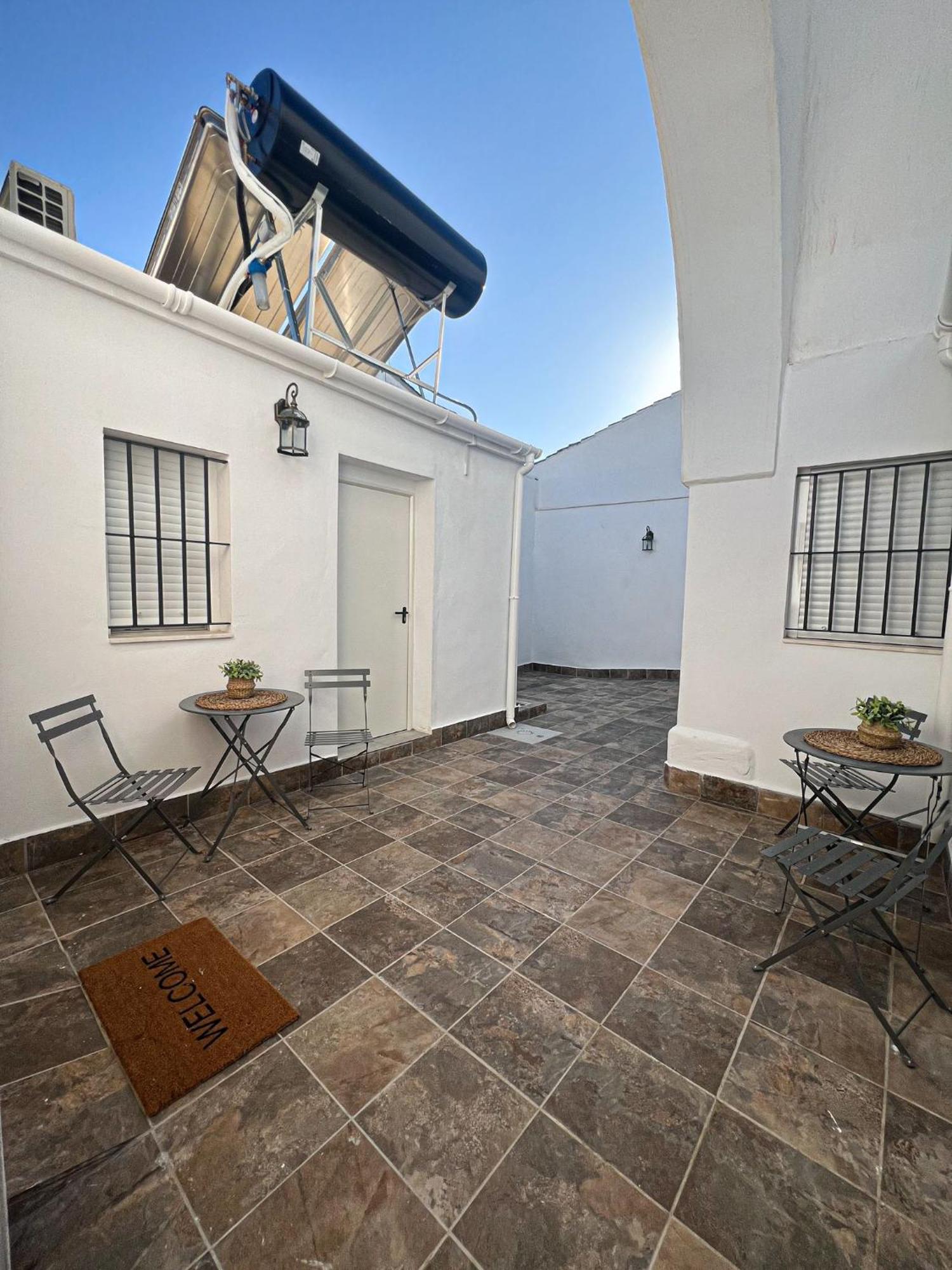 Apartamentos Turisticos A.Parra Jerez de la Frontera Esterno foto